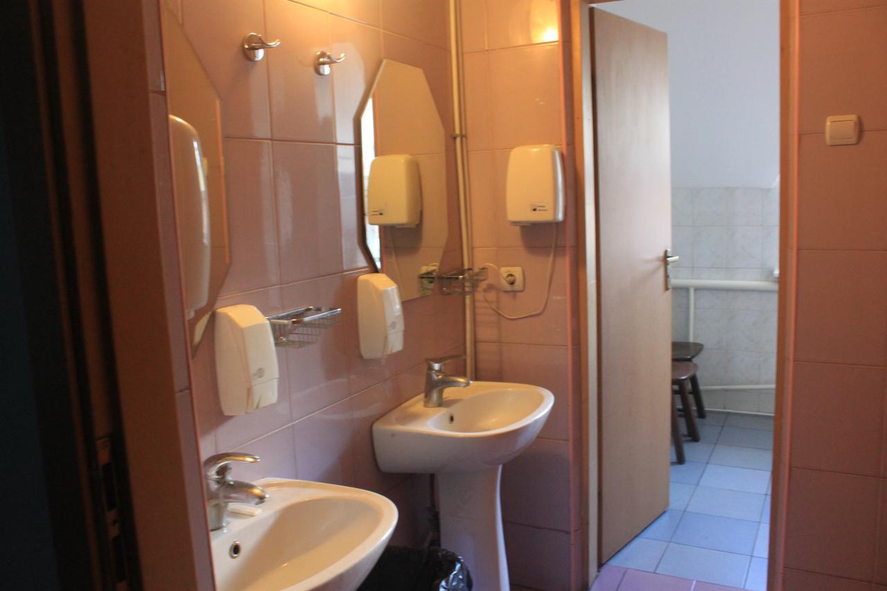 Mini-Hotel Verhovina Kiev Exterior foto
